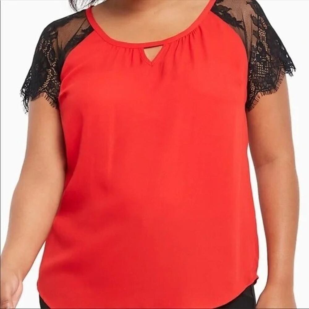 Torrid Women Flowy Top Plus Size 2X Lace Sleeves Whimsygoth Dark Romantic Witchy